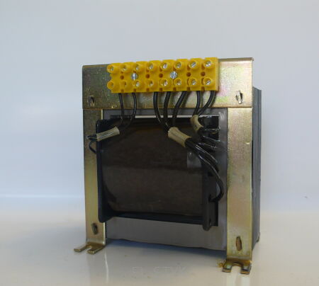 Napięcie zasilania 400V