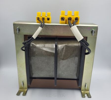 Napięcie zasilania 230V