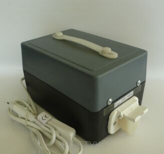 Transformator separacyjny TO 160VA 230V // 120V - 1,33A w obudowie plastikowej przenośnej - 2